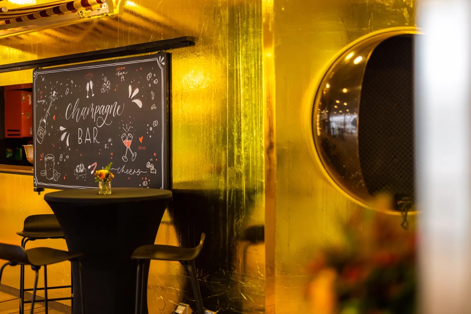 Champagnerbar · 1. Obergeschoss